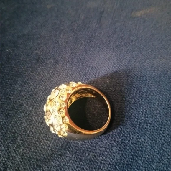 Ring - Picture 2 of 4